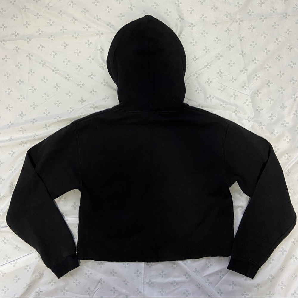 Forever 21 LA (Los Angeles) Black Cropped Hoodie - Picture 2 of 3